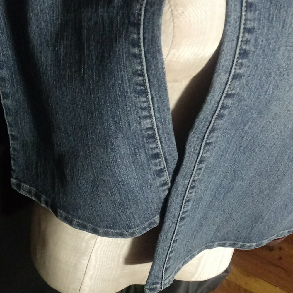 Jeans - Picture 6 of 6